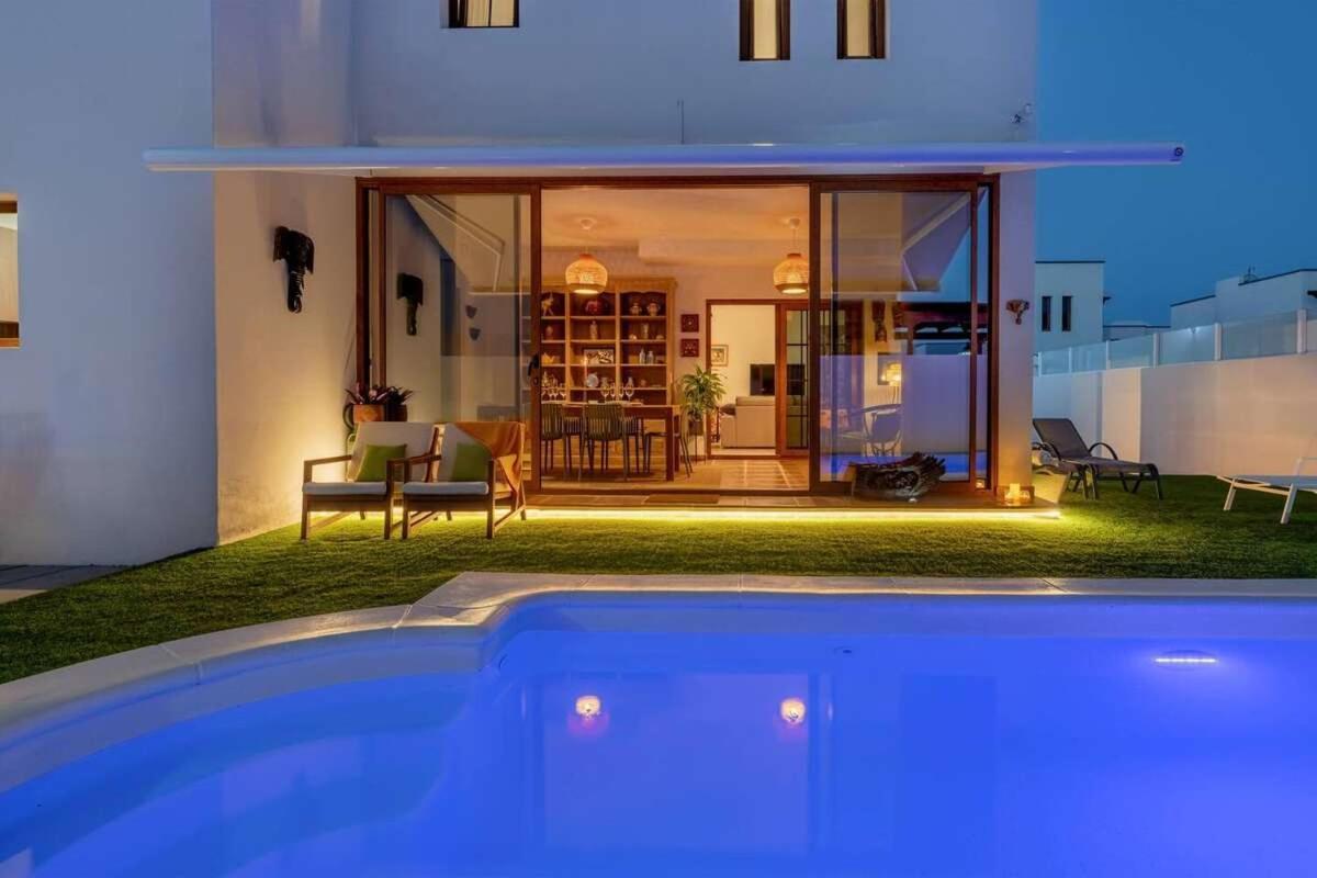 Villa Tama Luxury & Relax Коста-Тегисе Экстерьер фото